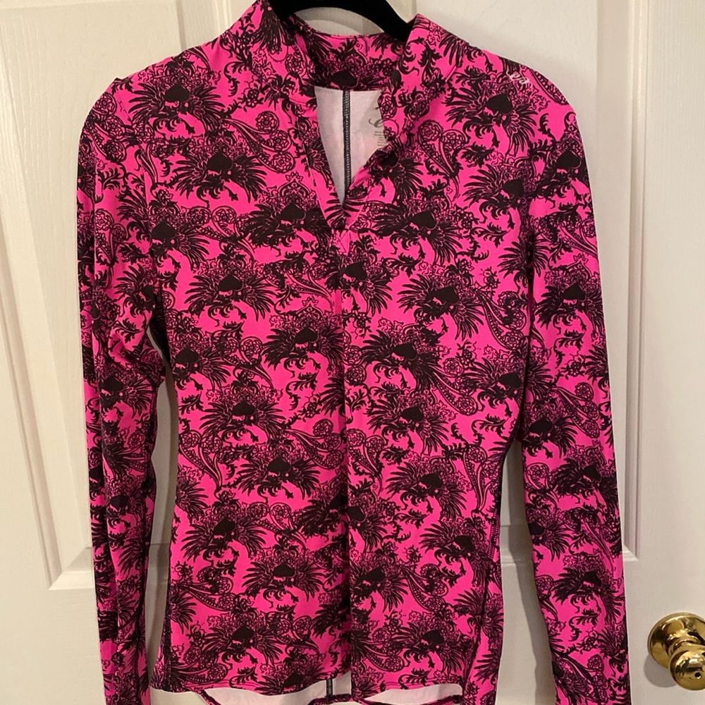 NWT EllaBelle pink and black pullover. Medium/size 2